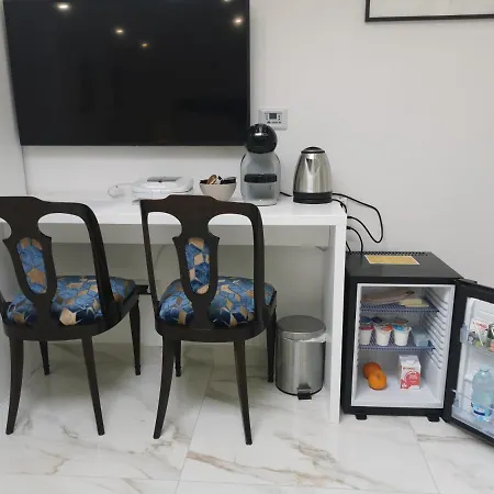 Royal Boutique * Νάπολη