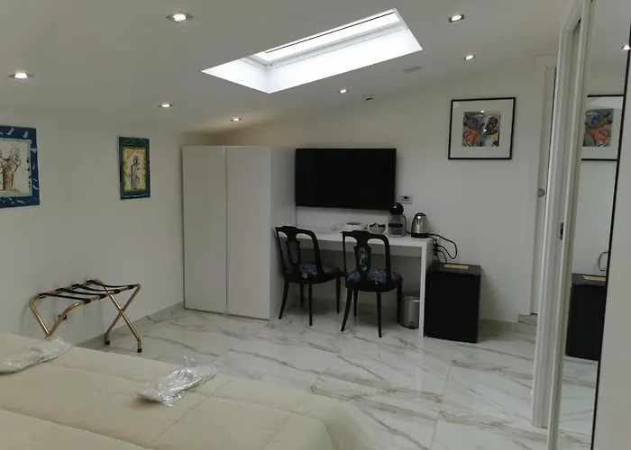 Royal Boutique 나폴리