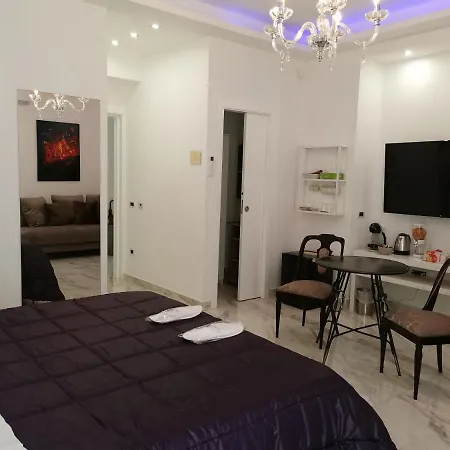 Royal Boutique Naples